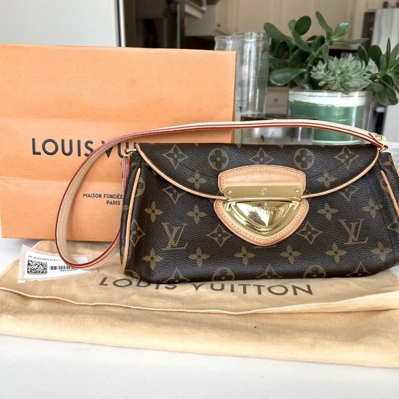 【希少】 LOUIS VUITTON LV Monogram Beverly Vintage バッグ LOUIS VUITTON LV Monogram Beverly PM Pochette Clutch Leather